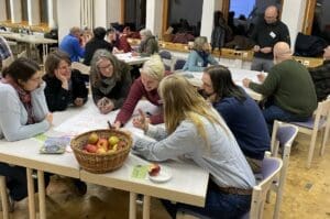 Teilnehmende am Word Café